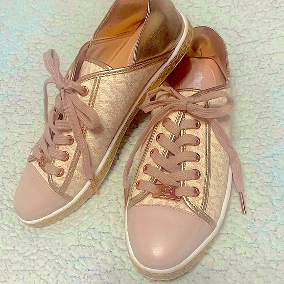 MICHAEL KORS Signature Jacquard
Kristy Espadrille Sneakers - Picture 1 of 7